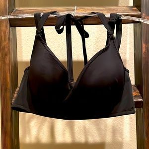 Black halter bikini top 🖤🖤